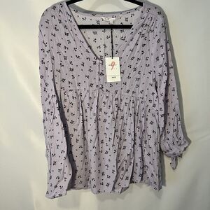 The Nines Lilac Floral Maternity Blouse - Maternity size Medium- NEW